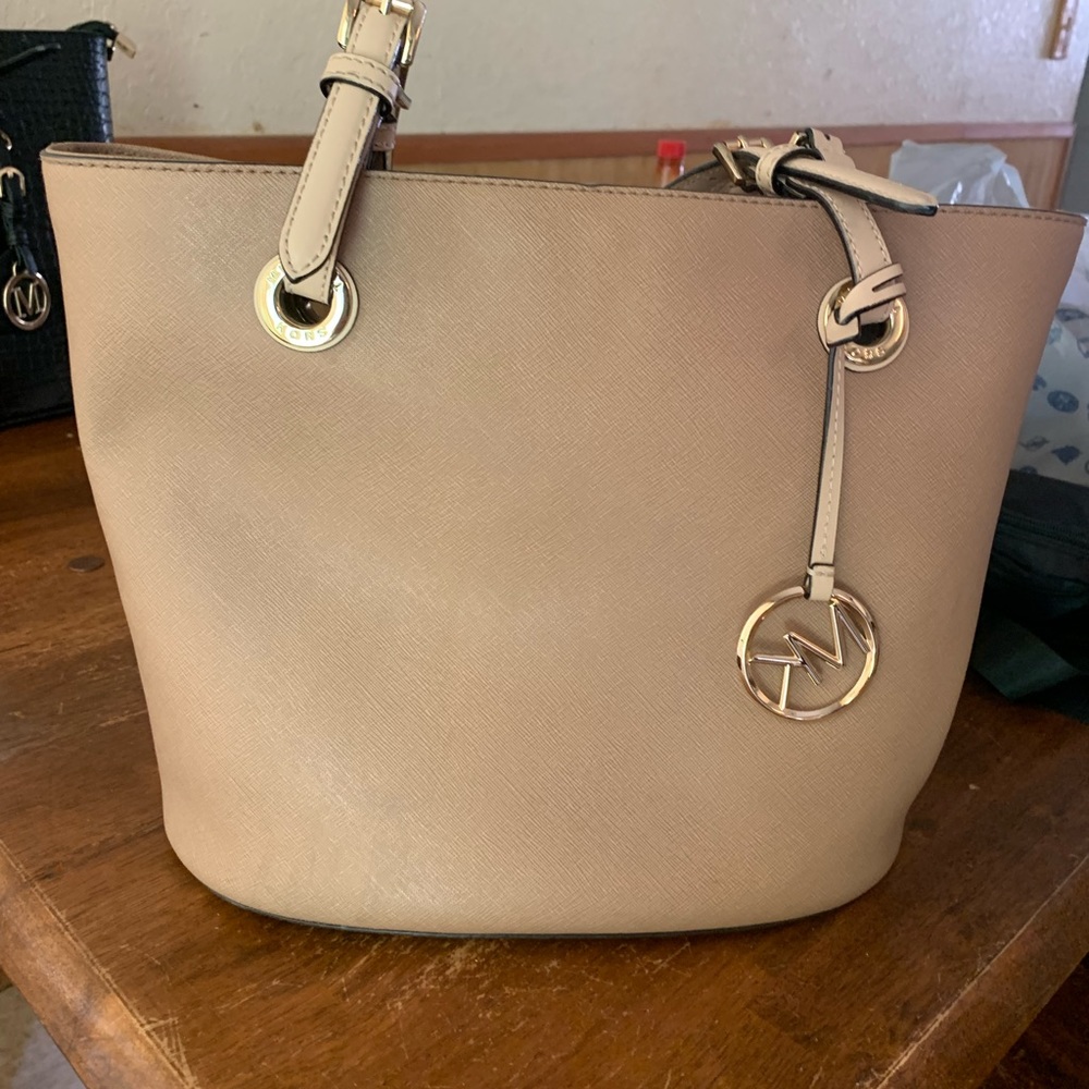 Michael Khors handbag